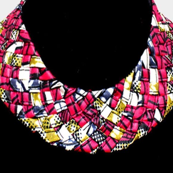 Braided Patterned Pink Fabric Bib Necklace NWT - Picture 2 of 5